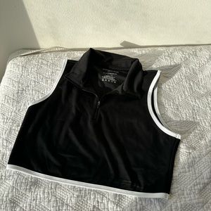 Sincerely Jules Crop workout top